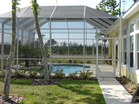 Réalisation d'une piscine en inox par MBSG en Vendée